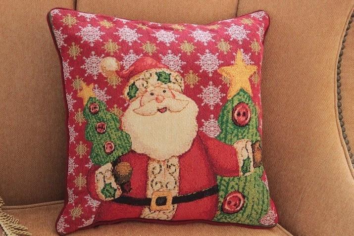 Tache Festive Christmas Cute Santa Clause Is Coming to Town Cushion Cover