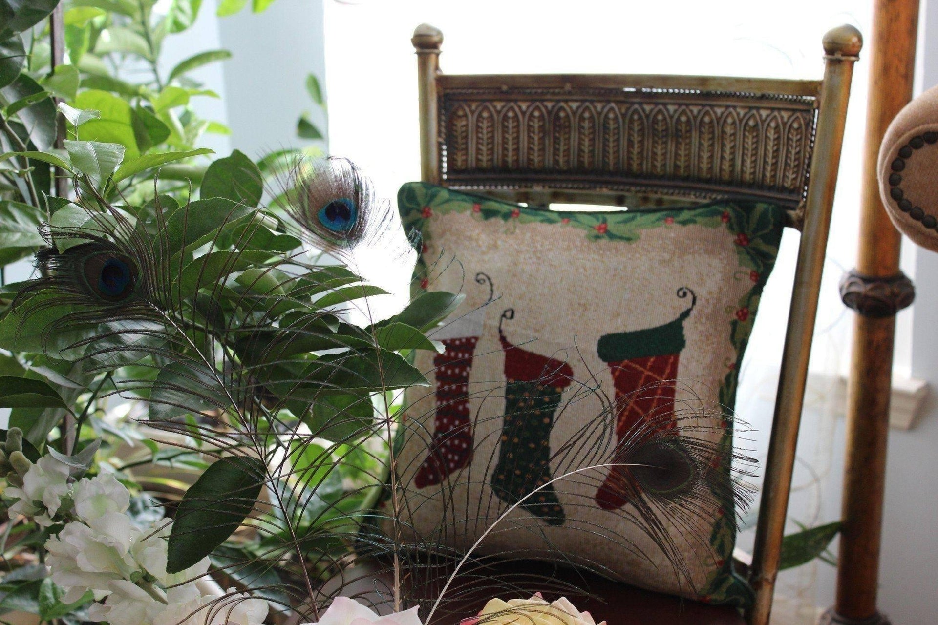 Tache Festive Christmas Holiday Hang My Stockings By the Fireplace Cushion Cover