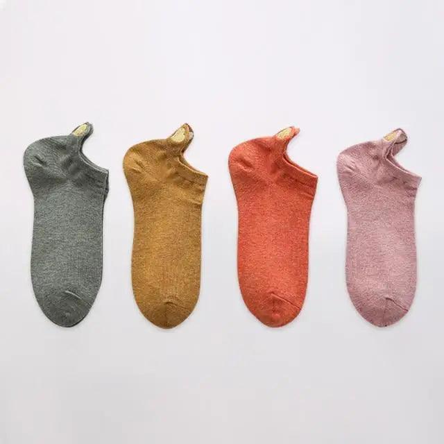 Cute Heart Design 4 Pairs Socks For Women Fashion Spring Cotton Modern Girls Casual Outdoor Socks For Women