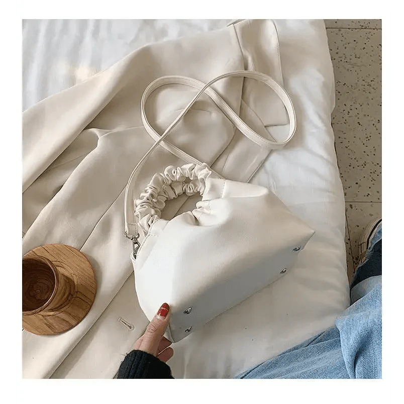 Cute Small Women's Leather Clutches Vintage Style Shoulder Messenger Bags , Handbag And Purses For Women