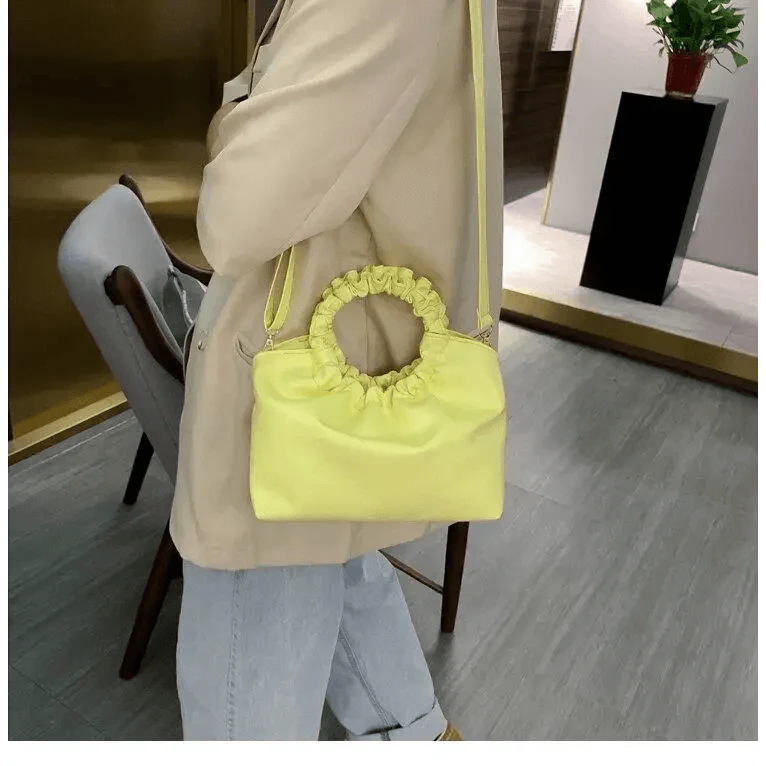 Cute Small Women's Leather Clutches Vintage Style Shoulder Messenger Bags , Handbag And Purses For Women