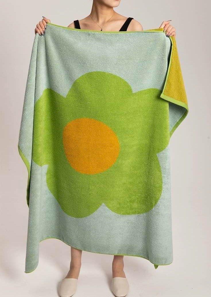 Cute Whimsical Sunflower Bath Towel - Ultra Soft & Absorbent Staple Cotton