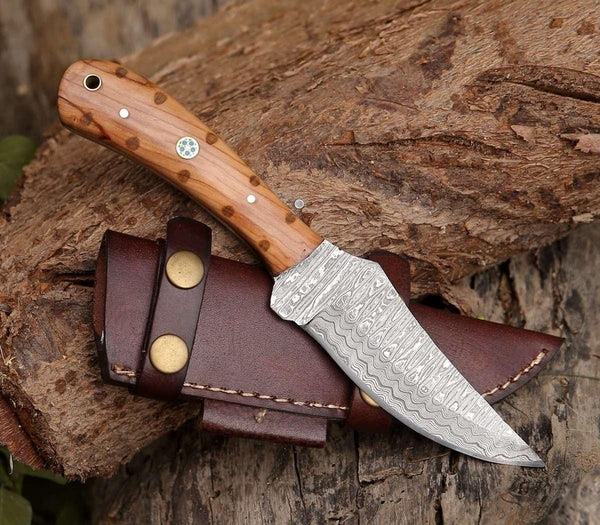 Cutlass Damascus Knife with Exotic Olive Wood Handle - Gifts for You 'n Me
