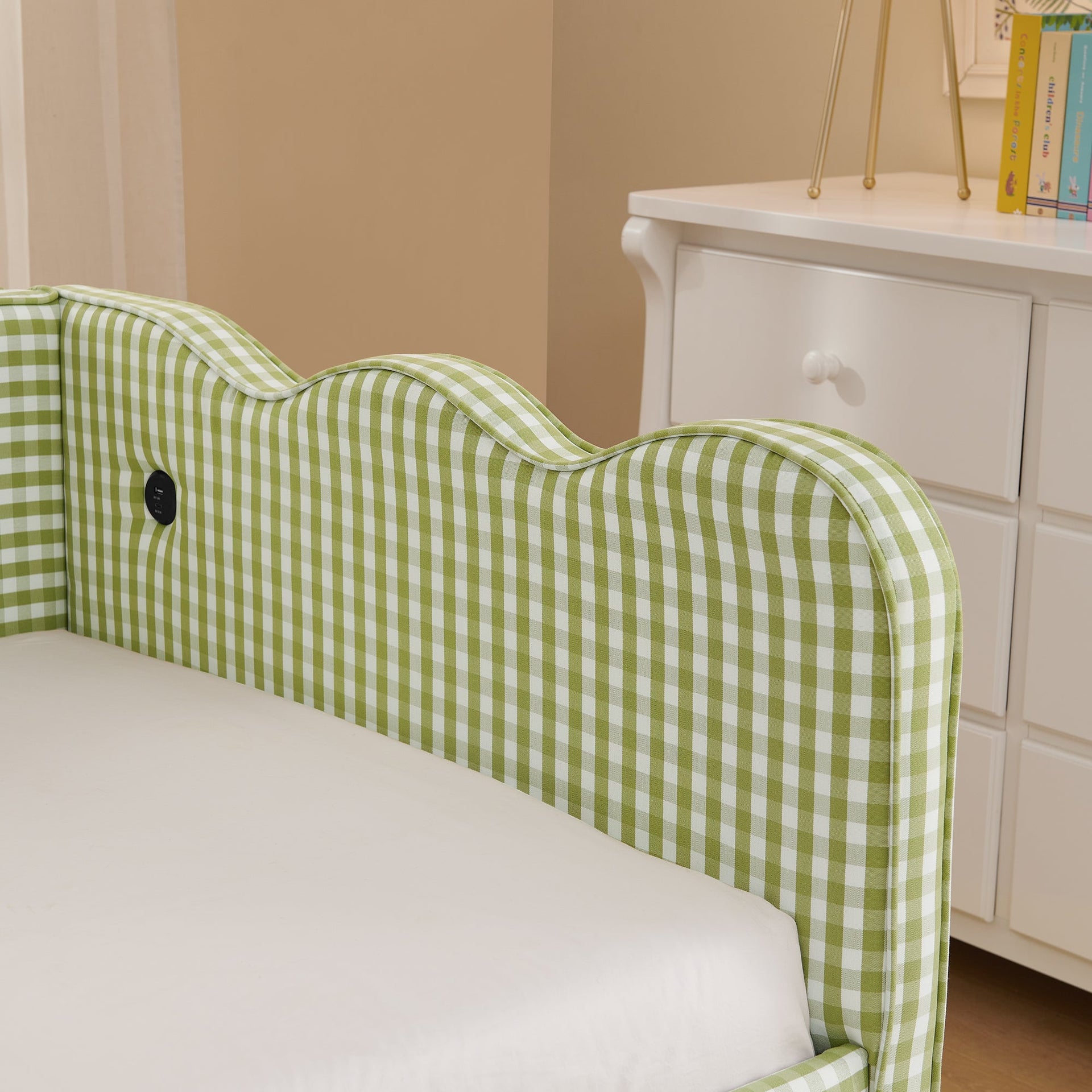 Cozy Gingham Daybed with Trundle - Twin Size Sofa Bed