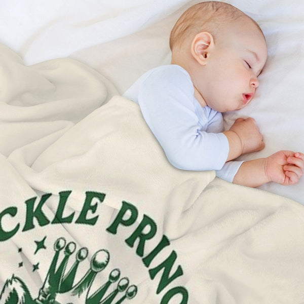 Pickle Princess Funny Pickles Lover Raccoon Foodie Eco-conscious Throw Blanket