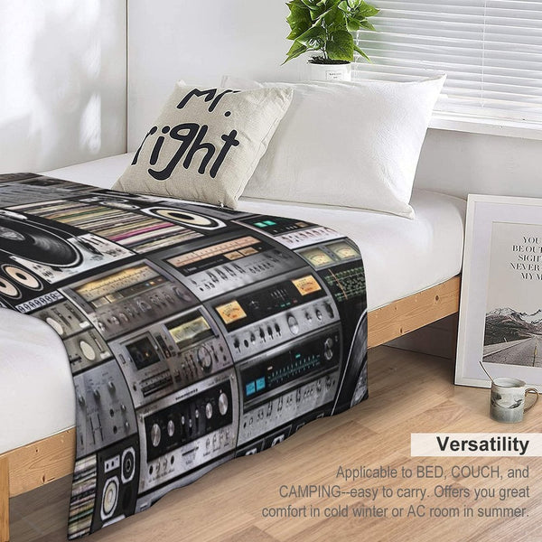 Hifidelity Wrinkle-free Throw Blanket
