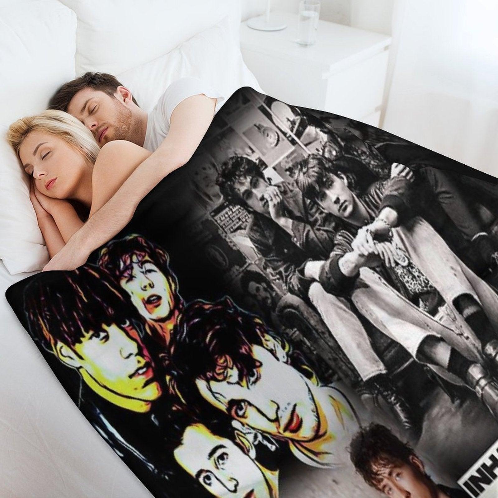 Inhaler Band Dublin Throw Blanket