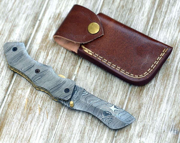 Damascene Gentleman's Cool Damascus Pocket Knife with Damascus Handle & Sheath - Gifts for You 'n Me