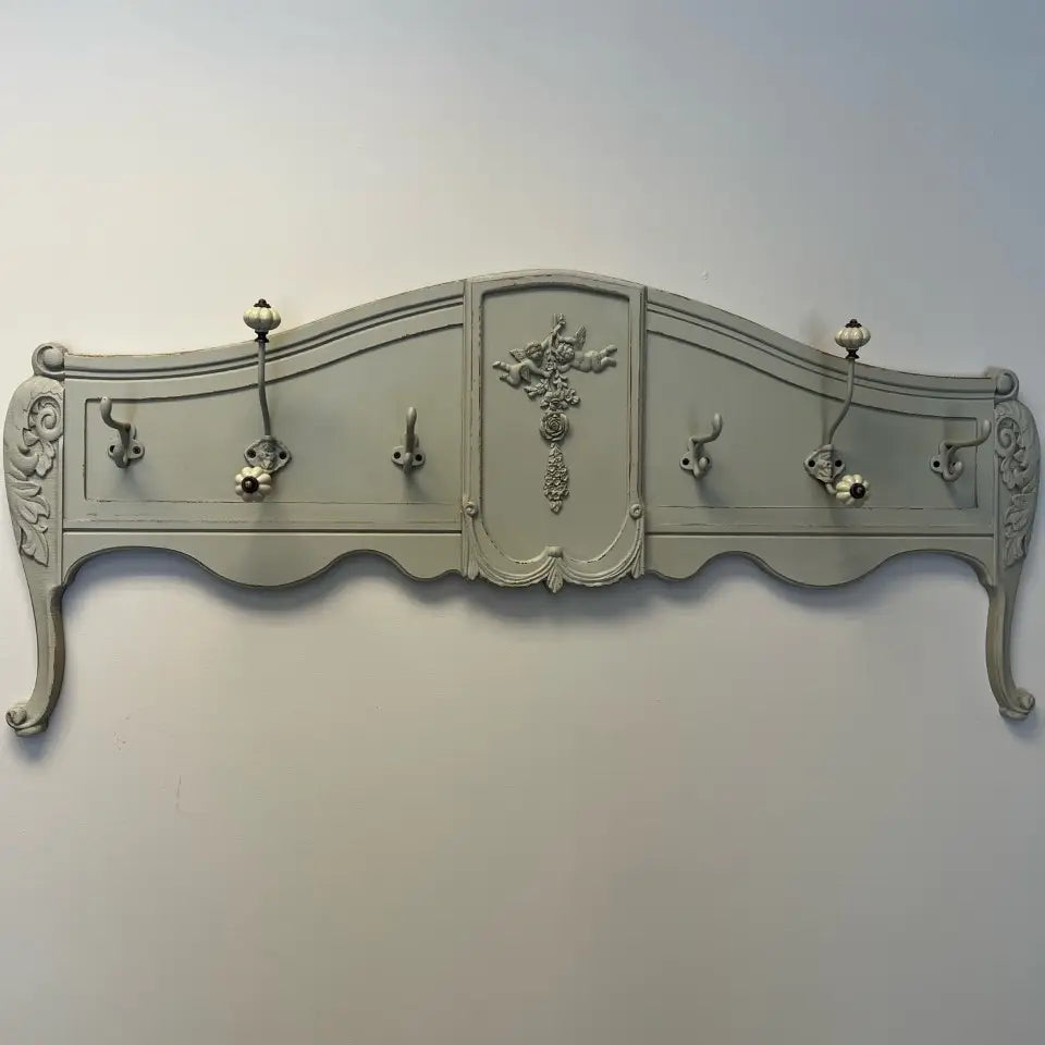 6-HOOK WALL MOUNTED COAT RACK VagabondVintage