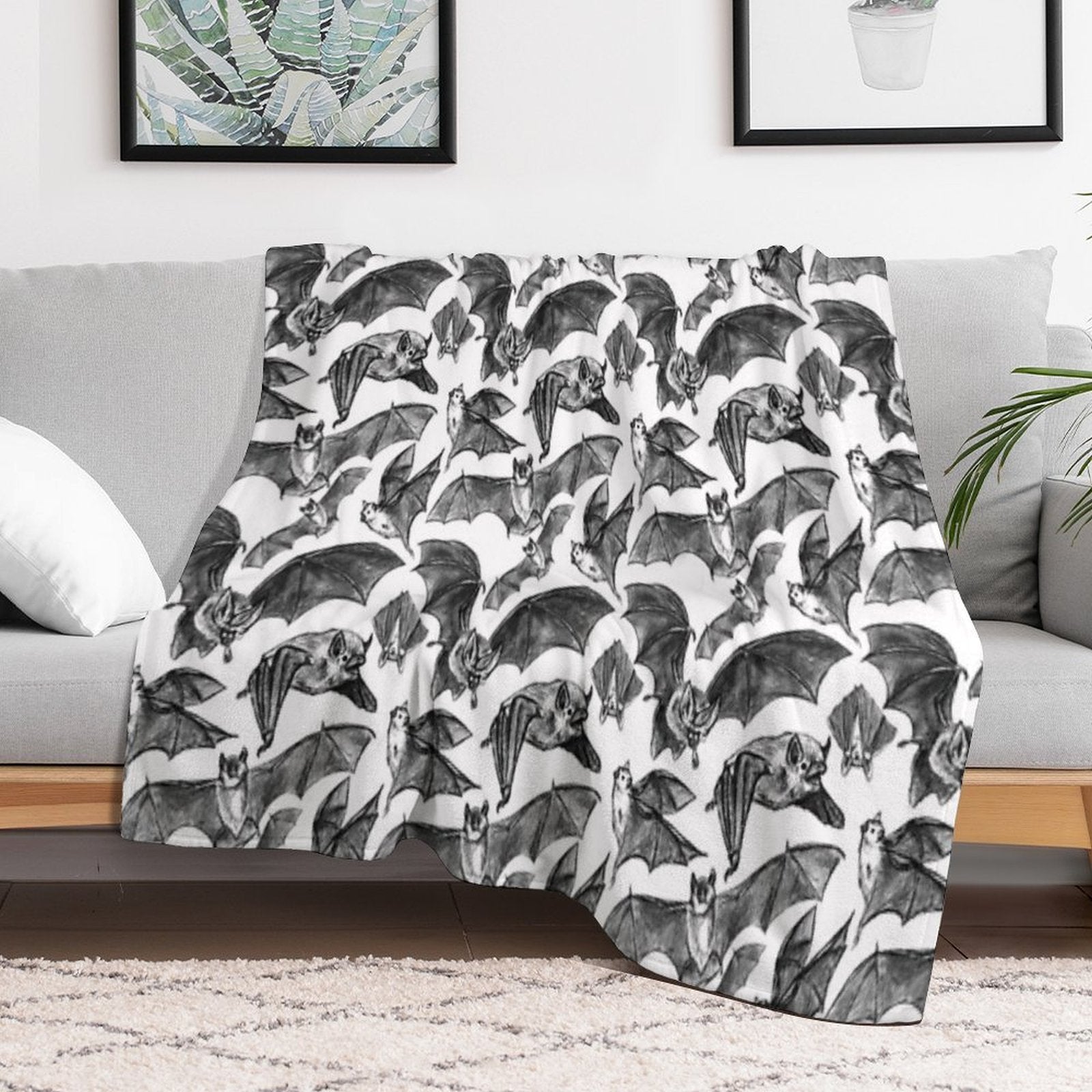 Bat Pattern Wrinkle-free Throw Blanket