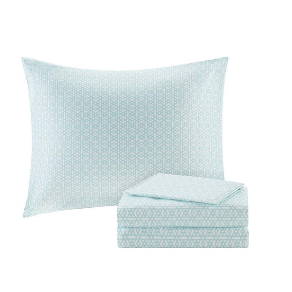 Loretta Boho Comforter Set with Bed Sheets in Coral by Intelligent Design