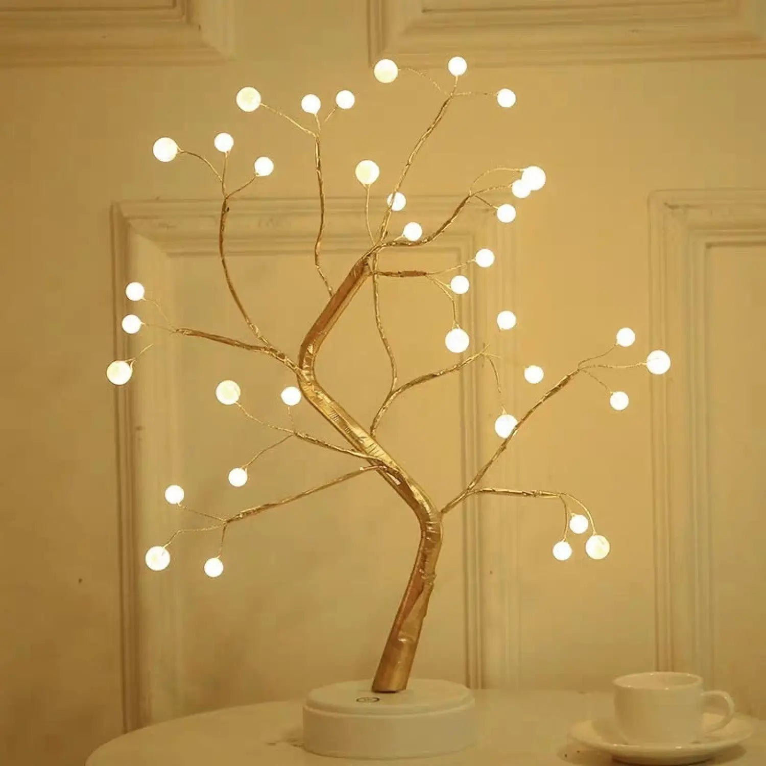 Decorative Bedroom Tree Lights with LED Copper Wire Design