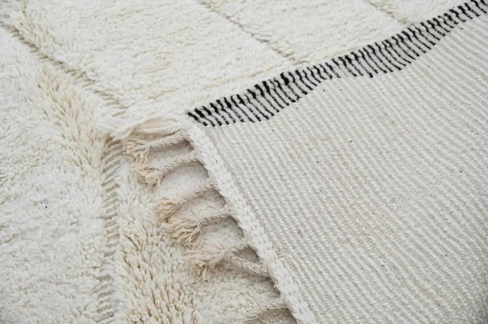 Black Cream Beni Ouarain Rug