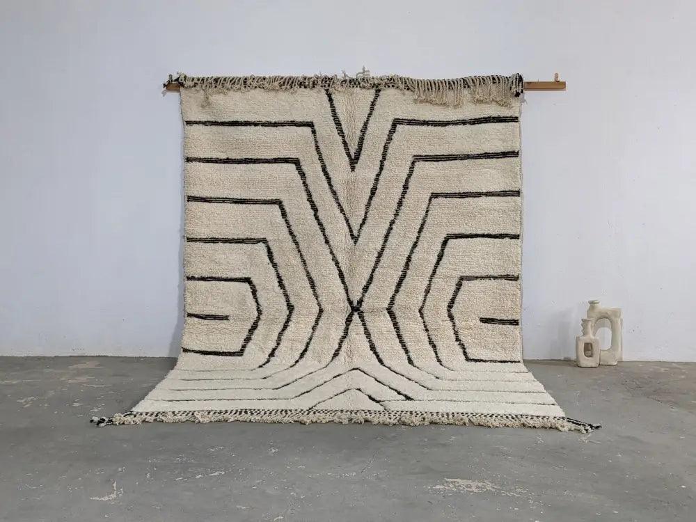 Cream Black Geometric Rug