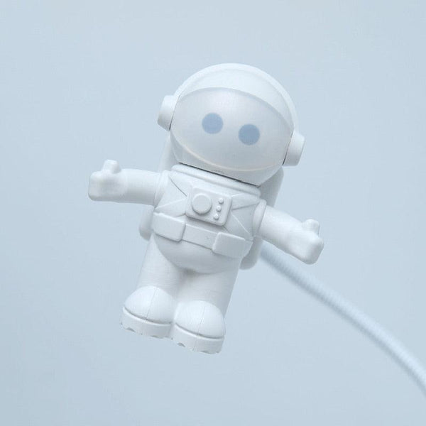 Desk Lamps Lights New Fashion Novelty Romantic Baby Led Bulbs Usb Port Dc Resin Knob Switch Wedge Night Plug Astronauts Decorative Table Lamp Cute Study Lamps for Bedroom Décor