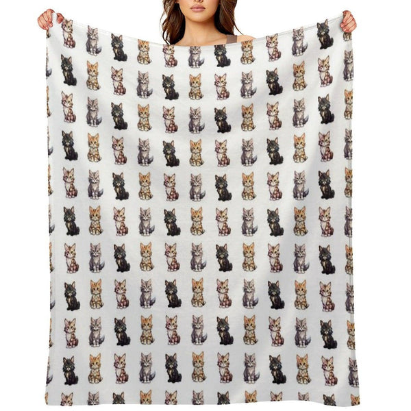 Cute Maine Coon Cats Throw Blanket