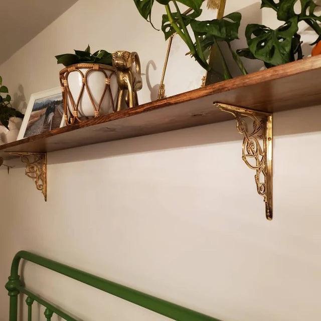 Georgian Shelf Bracket - Unlacquered Brass Polished