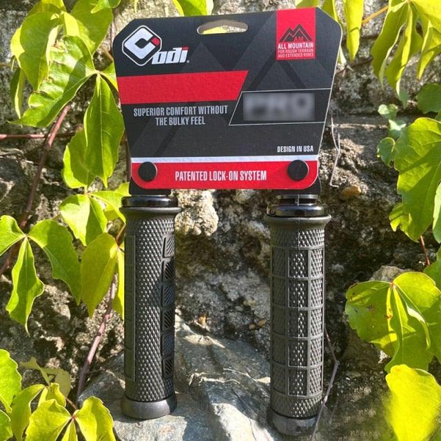 Durable Handlebar Grips Lock Ring Bike Handle Durable Wearable Bicycle Grips Single Lock-On Mountain Bike Grips Bicycle Handlebar Locking Grips Non-Slip Multi Colors Simple Design Handle Grips