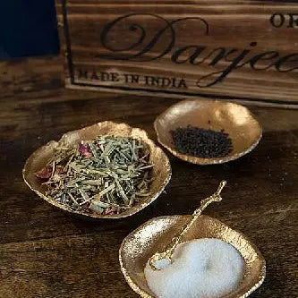 SET OF 3 GOLD CONDIMENT DISHES WITH ONE 3 ' GOLD SPOON