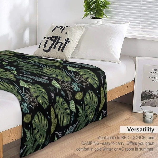 Green Summer Jungle Throw Blanket