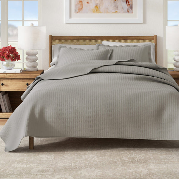 3-Piece Solid Quilt - Alicia Collection Great Bay Home