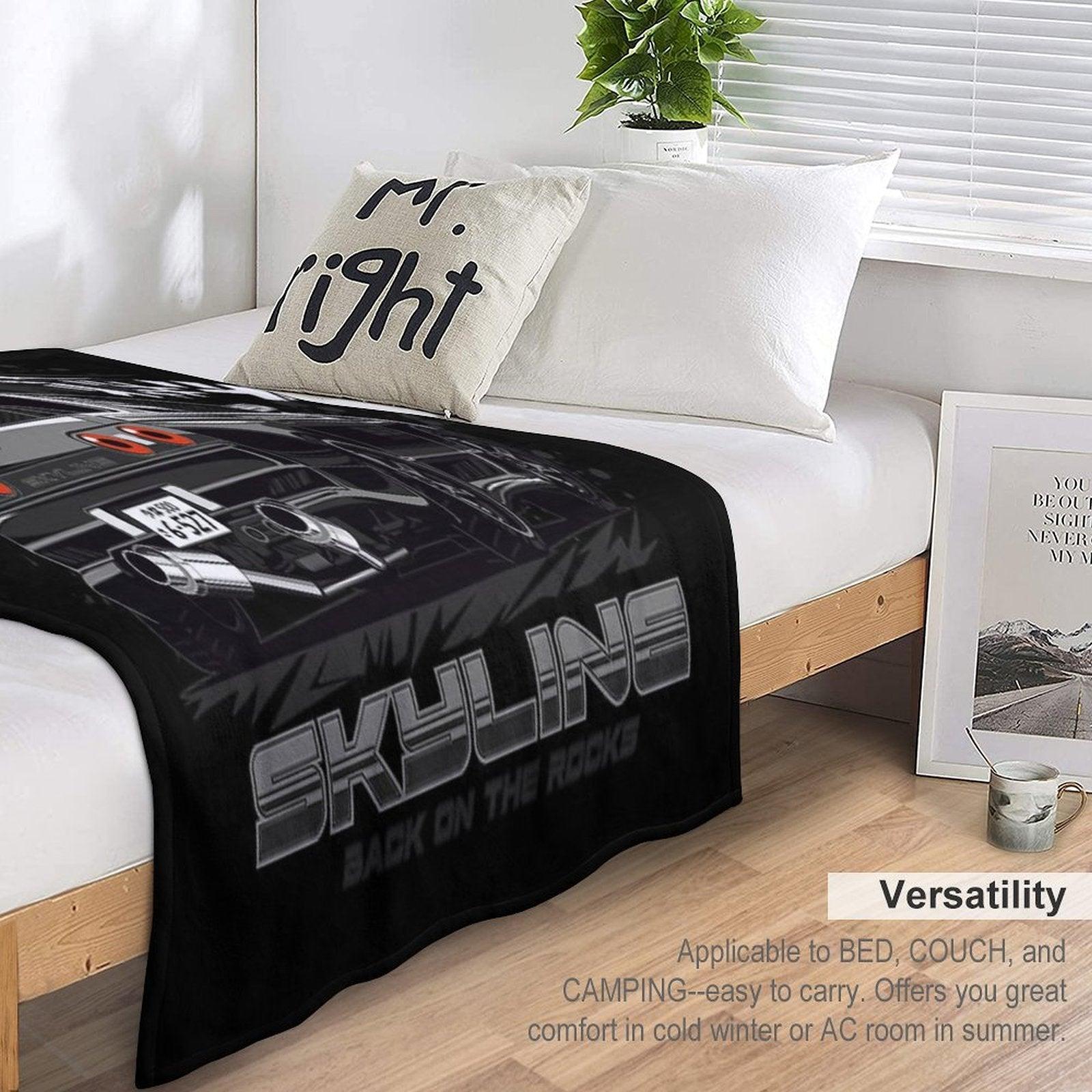 VR38 Swapped Skyline R32 Throw Blanket