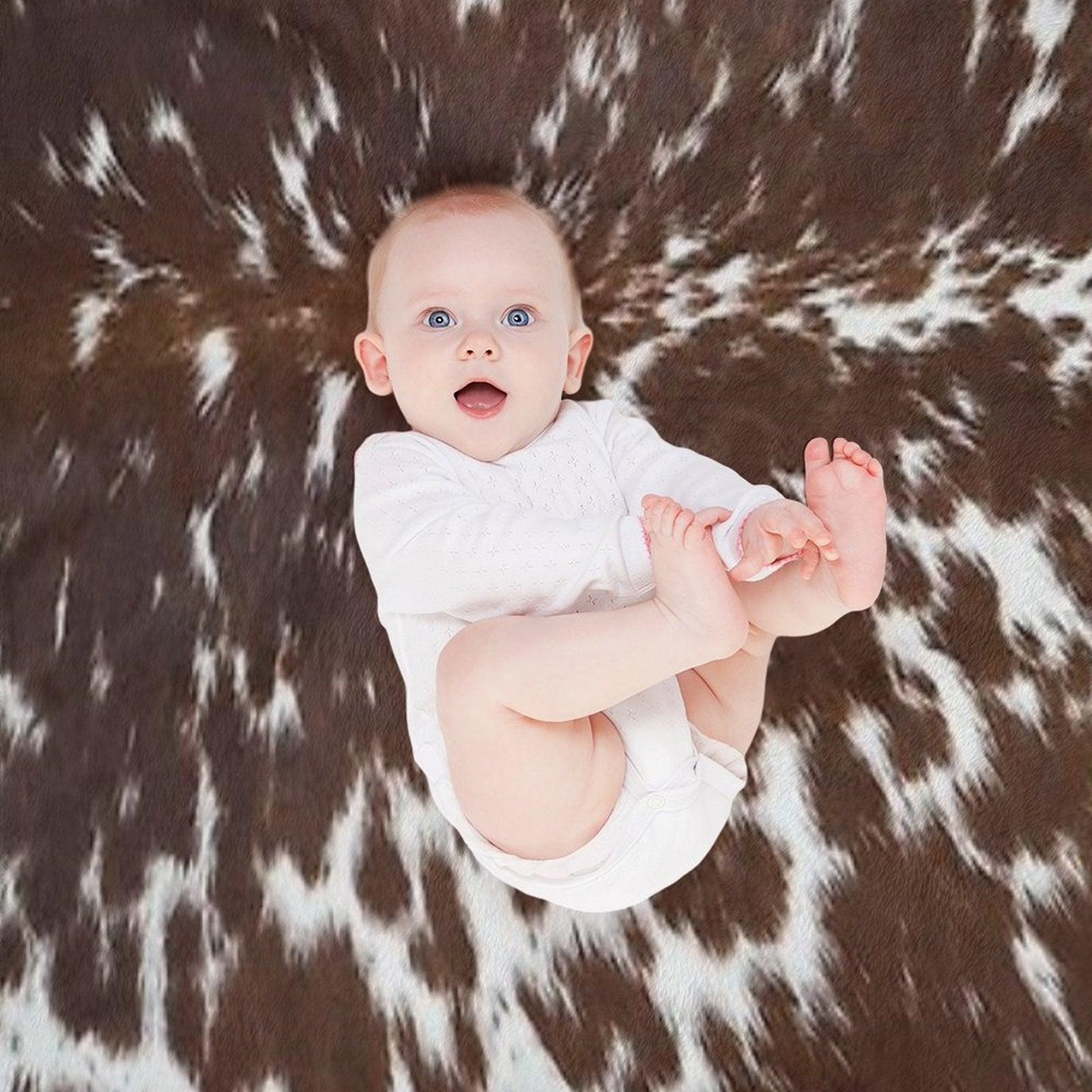 Western Cowhide – Brown And White Throw Blanket