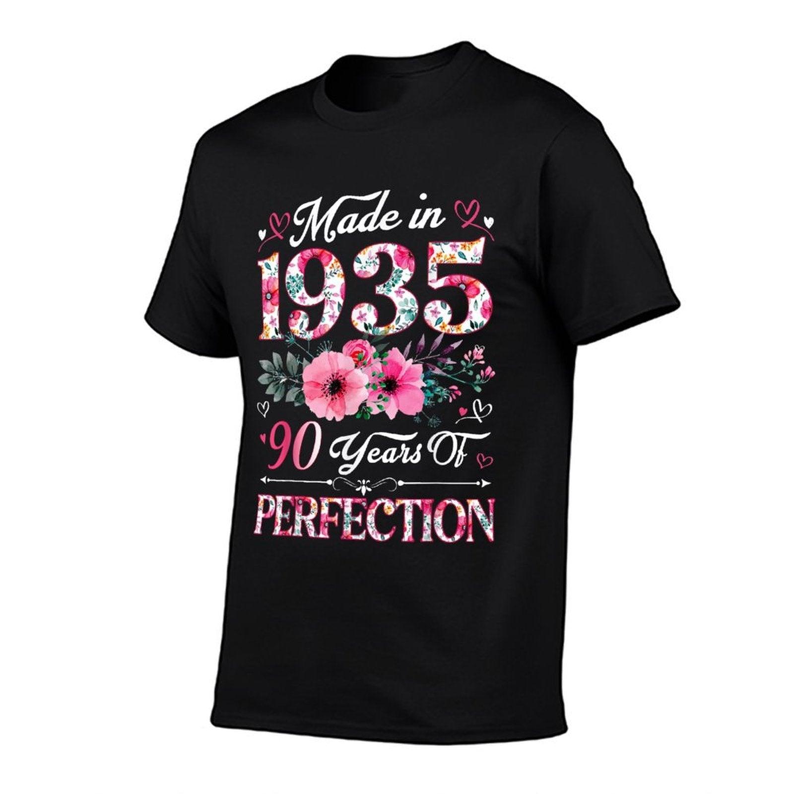90 Year Old Made In 1935 Floral 90th Birthday Women T-Shirt