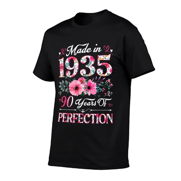 90 Year Old Made In 1935 Floral 90th Birthday Women T-Shirt