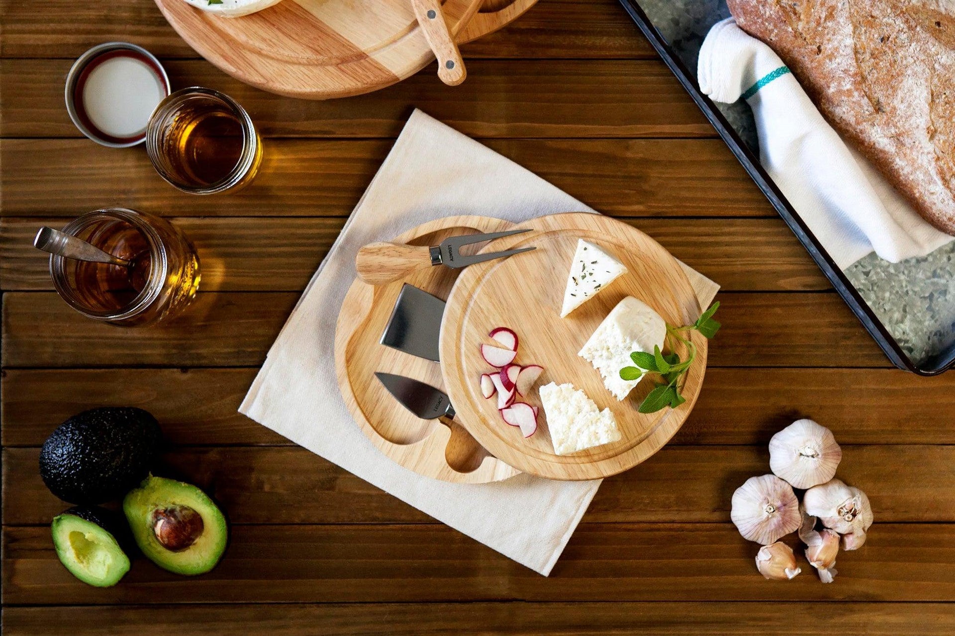 Brie Cheese Cutting Board & Tools Set