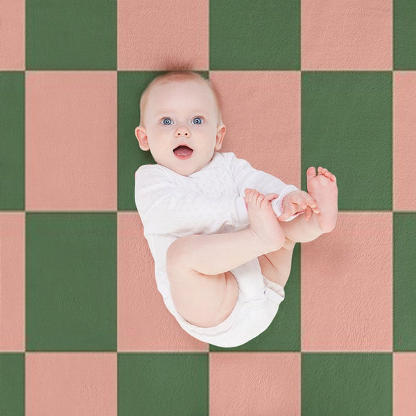 Retro Checkered Pattern Plush Throw Blanket