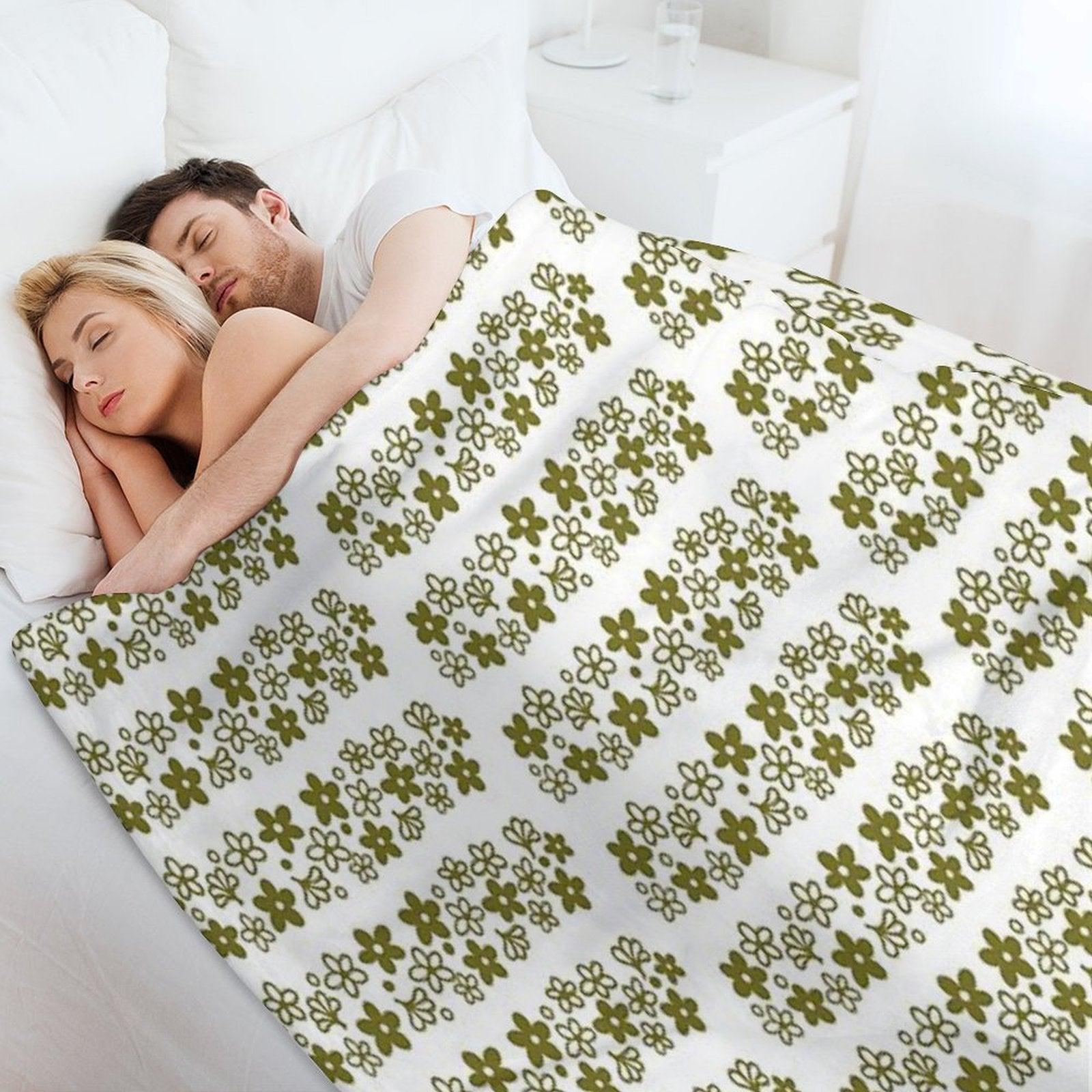 Vintage Pyrex Spring Blossom Design Green Throw Blanket
