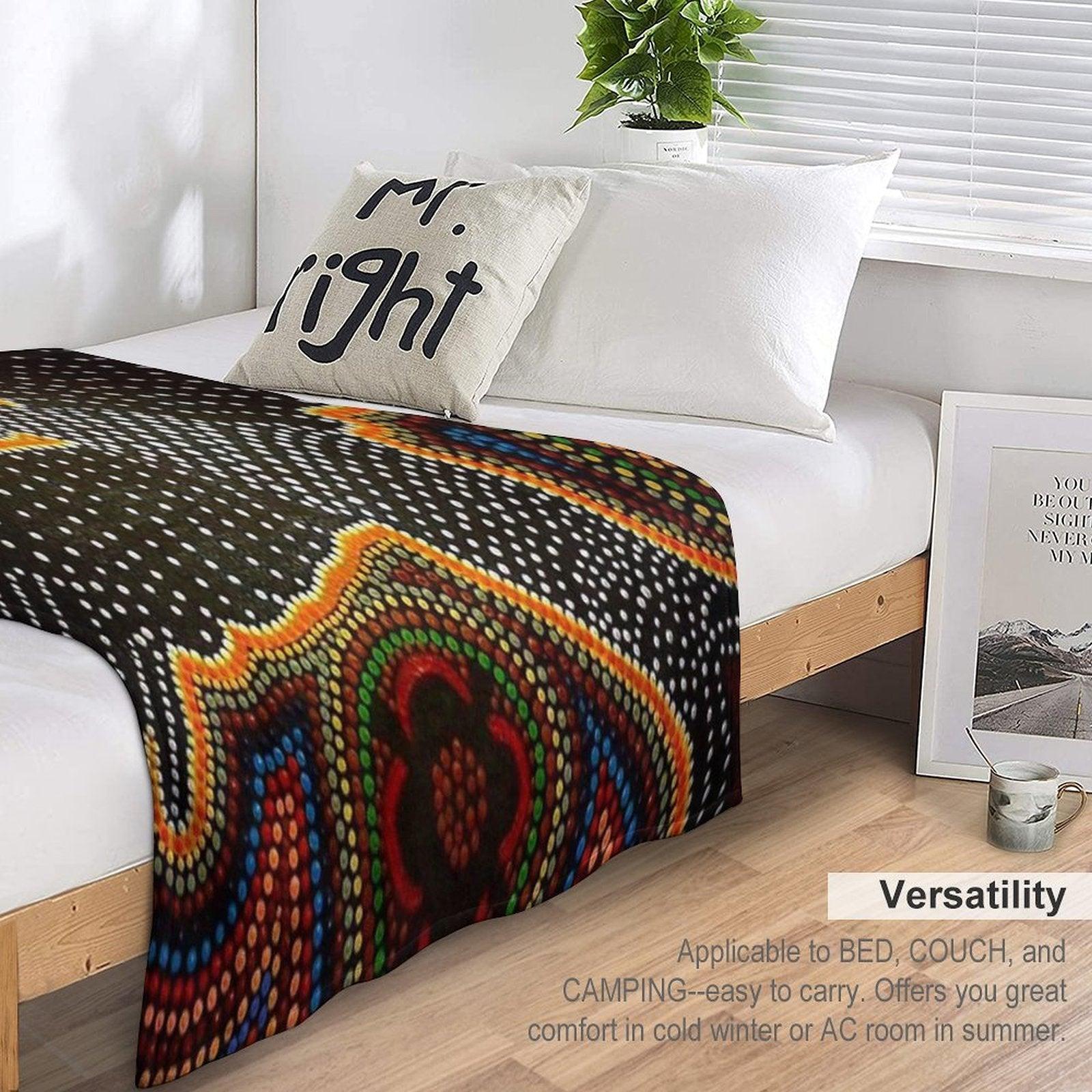 Black Cockatoo - Dreaming Throw Blanket
