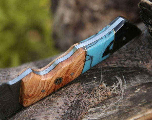 Echelon Damascus Gut Hook Knife with Exotic Olive wood & Turquoise Handle - Gifts for You 'n Me