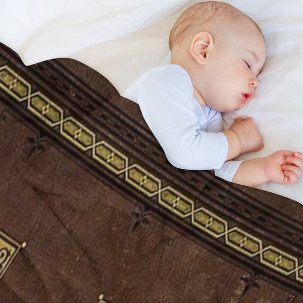 Habia Una Vez Compact Throw Blanket