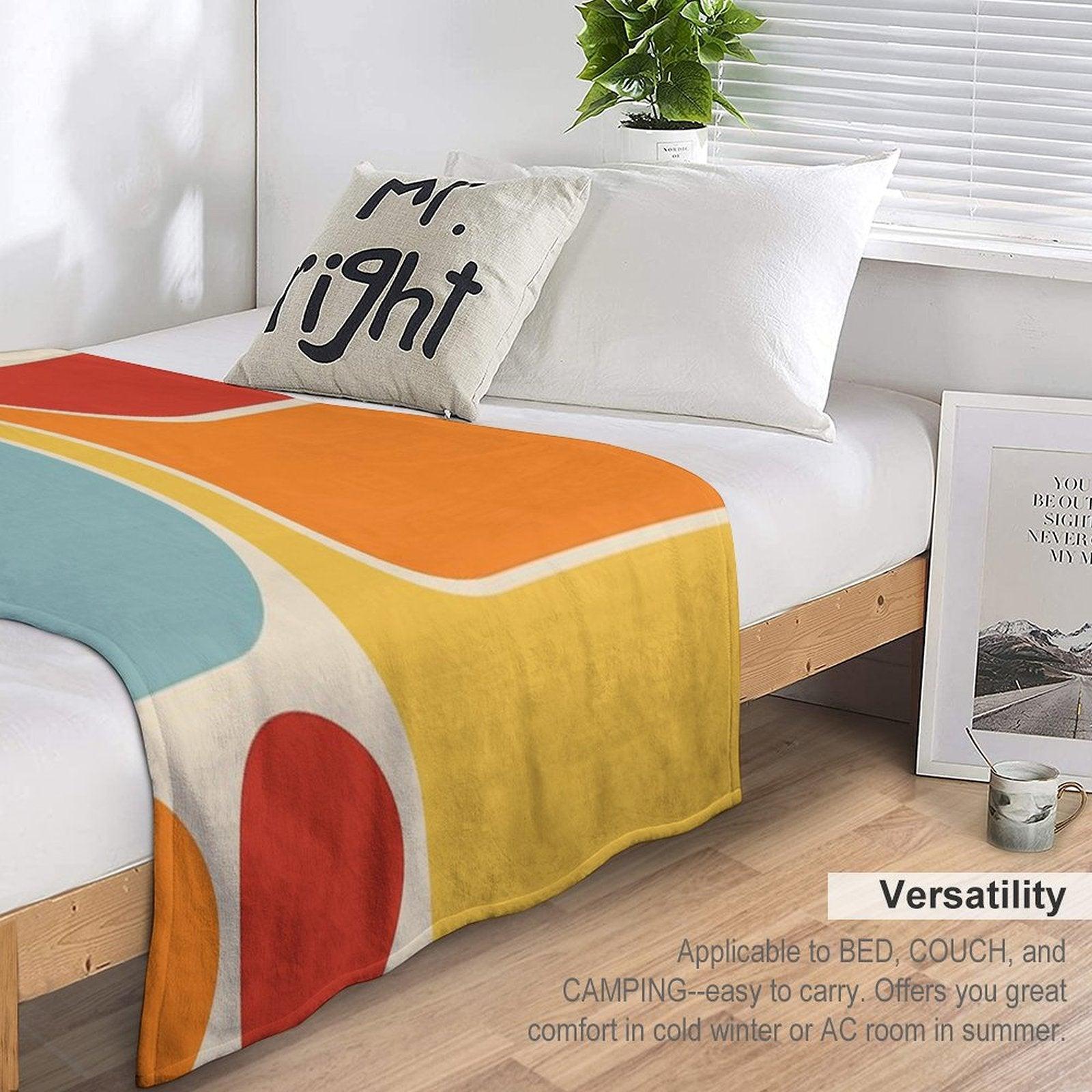 Retro Geometric Design 628 Throw Blanket