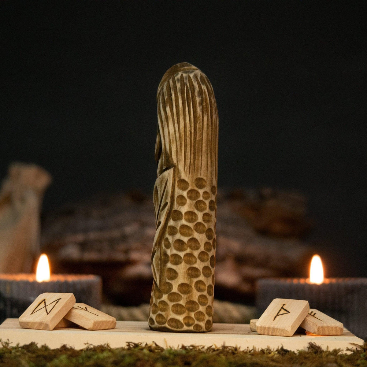 Eir Wooden Figurine – 14 cm (5.7 inch) Hand-Carved Norse Goddess of Healing