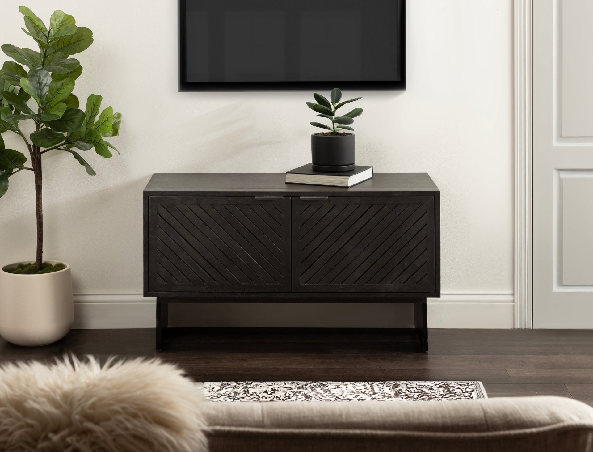 Mezzeta Wood TV Stand