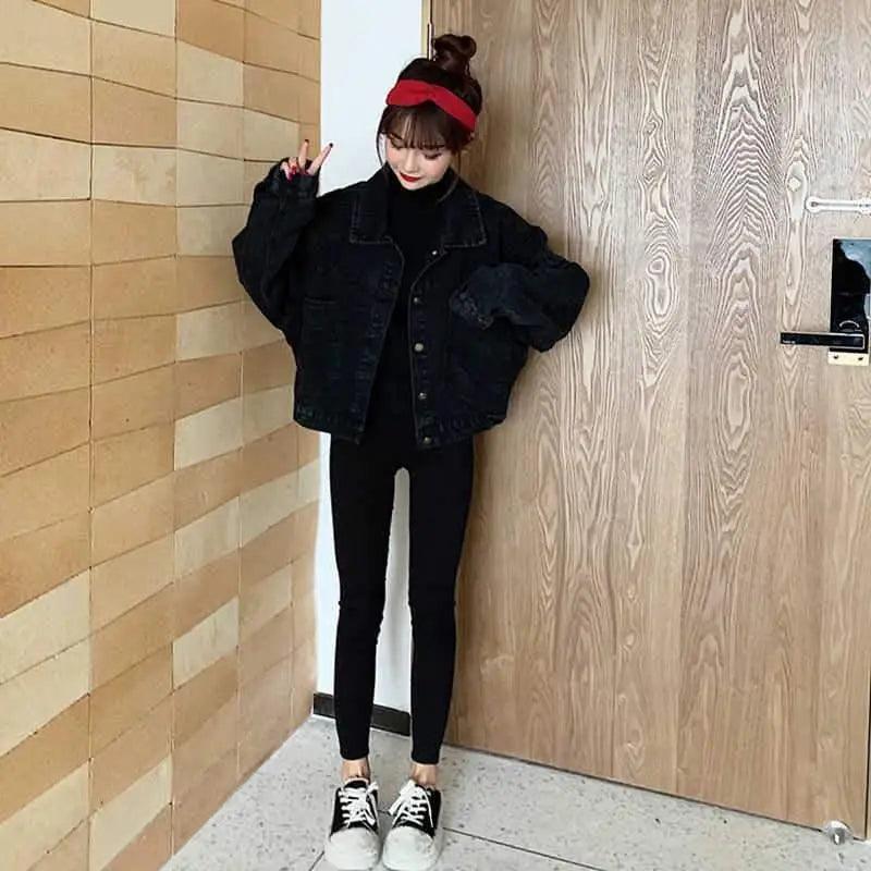 Elegance Black Denim Short Jackets For Women Loose Single Breasted Button Pockets Stylish Chic Retro Casual Streetwear For Women