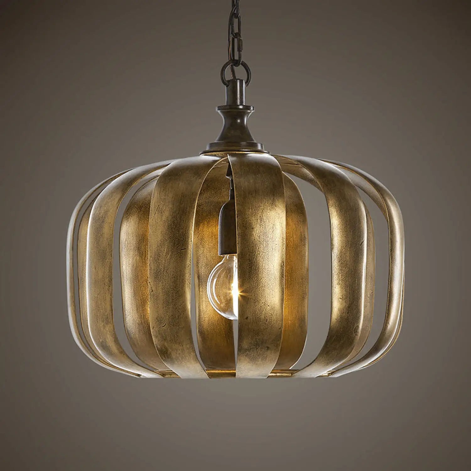 Elegant American Retro Chandelier for Living Room with Resin Lampshade