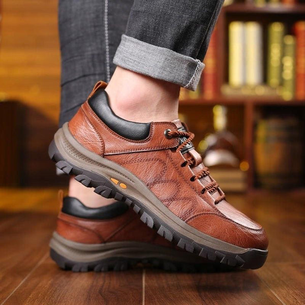 Elegant Black Leather Mens Business Boots Platform Winter Sneakers Without Lace Safety Shoe Quick-Drying Tactical Shoe Comfortable Sneaker Hiker Lightweight Ankle Motorcycle Mountain Running Short Boot