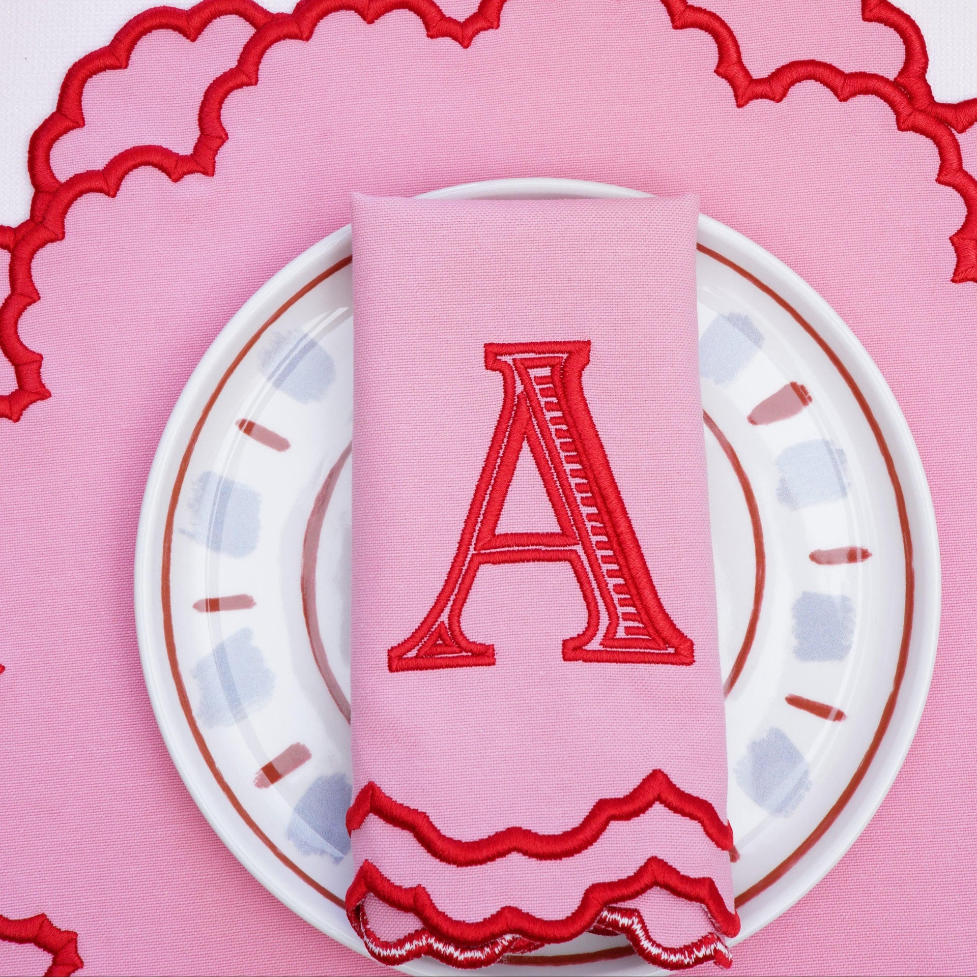 SPRING TABLE DECOR – CRESSIDA PINK ROUND FABRIC PLACEMAT & NAPKIN SET