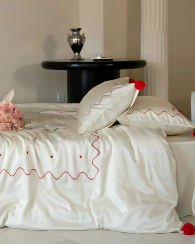 Elegant Retro Polka Dot Silky Smooth Tencel Lyocell Queen Size Duvet Cover Set