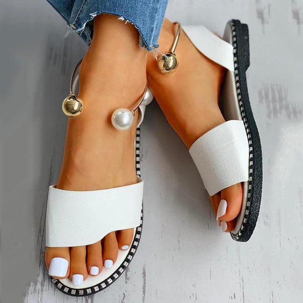 Elegant White Women Fashion Sandals Solid Round Toe Pearl Buckle Casual Sandals Shoes New Summer Outdoor Non-slip Flip Flop Dressy Sandals Cute Round Toe Strappy Wedding Shoes