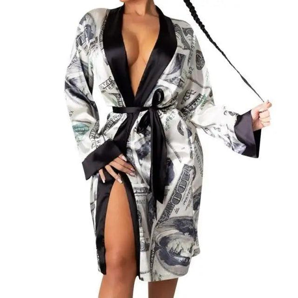 Elegant Women Indoor Robes Modern Design Bathrobes Ladies Long Sleepwear Soft And Comfortable Womens Bathrobes