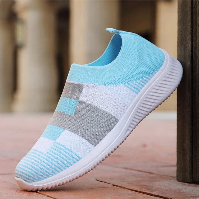 Elegant Women Shoes Espadrilles Knitted Sneakers Women New Flat Shoes Mix Color Casual Walking Shoes Slip-on Sock Shoe Lady Girls Running Shoes Mesh Air Mesh Womens Espadrilles