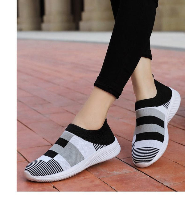 Elegant Women Shoes Espadrilles Knitted Sneakers Women New Flat Shoes Mix Color Casual Walking Shoes Slip-on Sock Shoe Lady Girls Running Shoes Mesh Air Mesh Womens Espadrilles