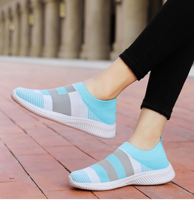 Elegant Women Shoes Espadrilles Knitted Sneakers Women New Flat Shoes Mix Color Casual Walking Shoes Slip-on Sock Shoe Lady Girls Running Shoes Mesh Air Mesh Womens Espadrilles