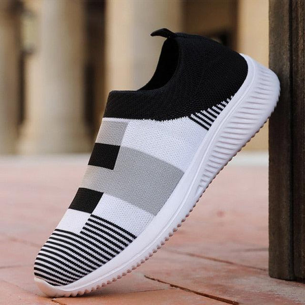 Elegant Women Shoes Espadrilles Knitted Sneakers Women New Flat Shoes Mix Color Casual Walking Shoes Slip-on Sock Shoe Lady Girls Running Shoes Mesh Air Mesh Womens Espadrilles