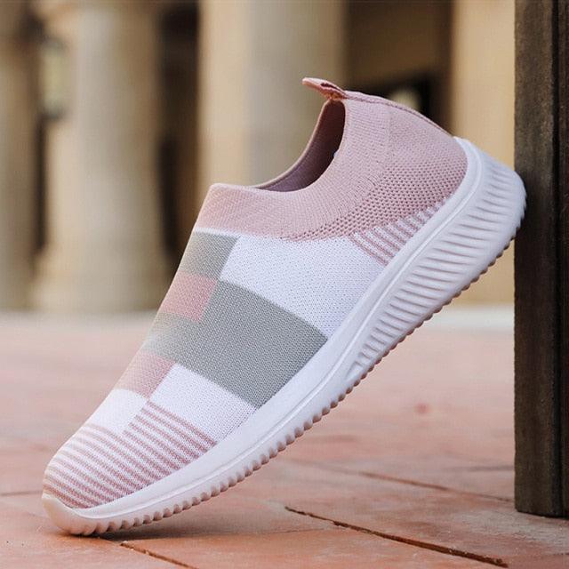 Elegant Women Shoes Espadrilles Knitted Sneakers Women New Flat Shoes Mix Color Casual Walking Shoes Slip-on Sock Shoe Lady Girls Running Shoes Mesh Air Mesh Womens Espadrilles
